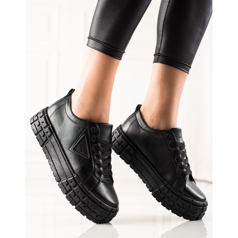 Goodin Tênis com couro ecológico na plataforma preto 1