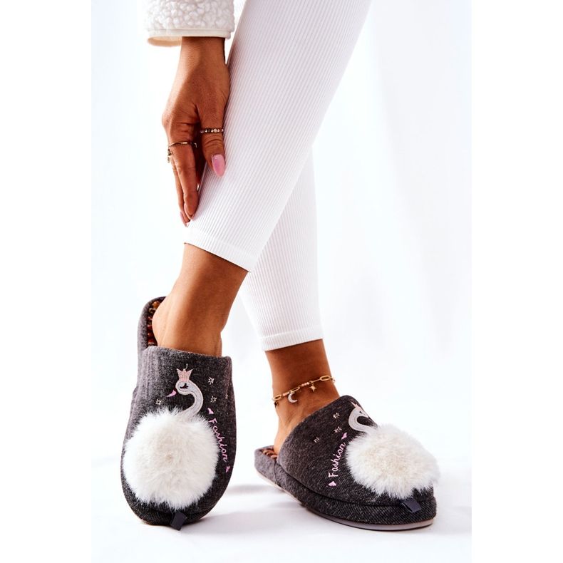 Chinelos quentes cisne de Gray Rey cinza 2 Chinelos quentes cisne de Gray Rey cinza 2