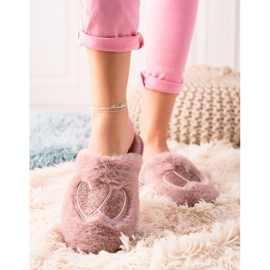 Evento Chinelos com coração rosa dourado 1