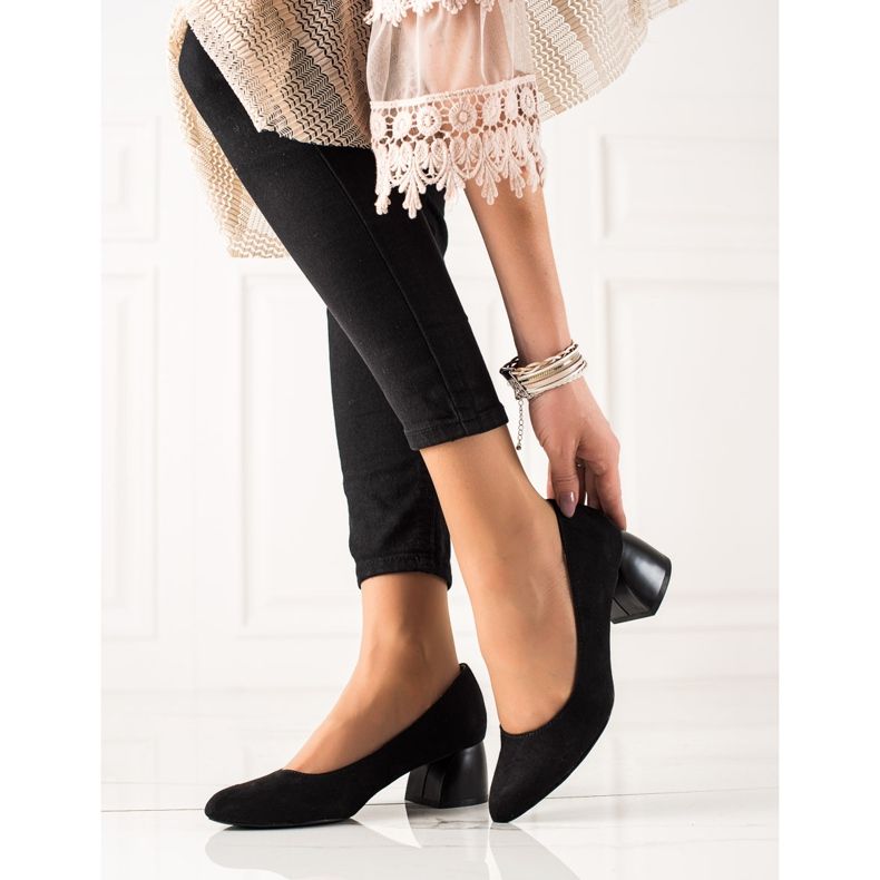 M.Daszyński Bombas pretas de salto baixo preto 2