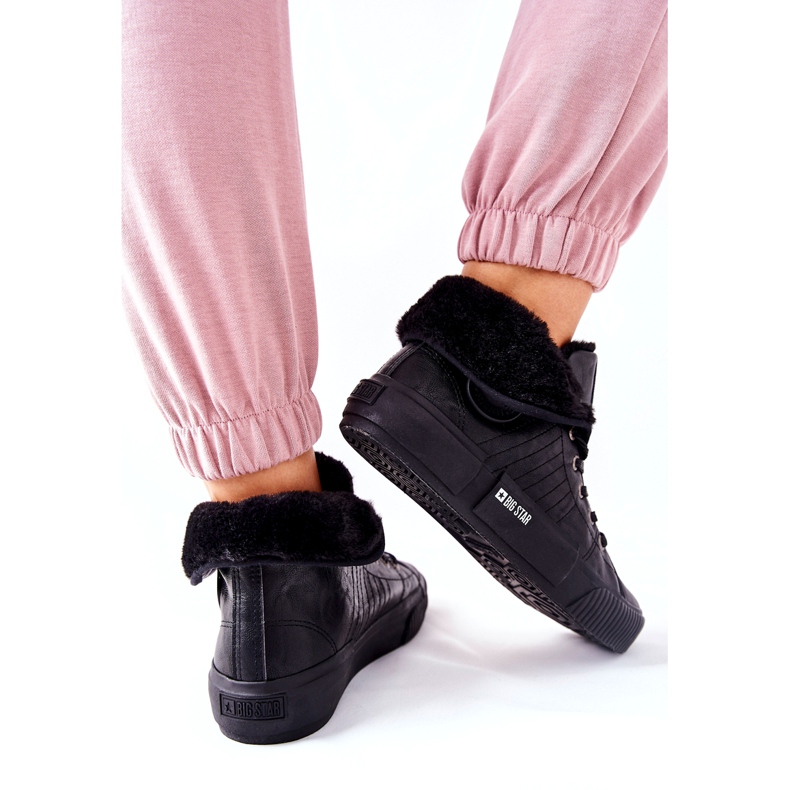 Tênis feminino Big Star II274155 preto com isolamento 1