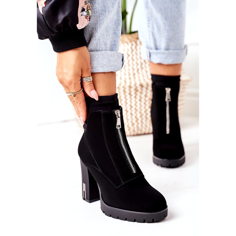 PS1 Mulher Maravilha com botas pretas quentes de salto preto 3