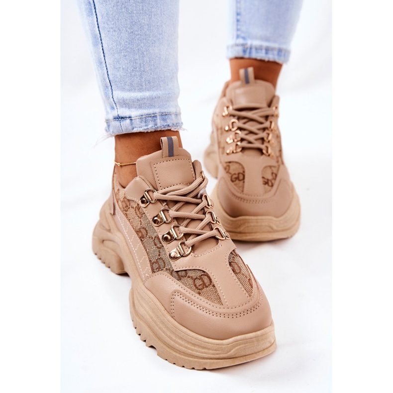 PM1 Calçados Esportivos na plataforma Bege Flynn 2