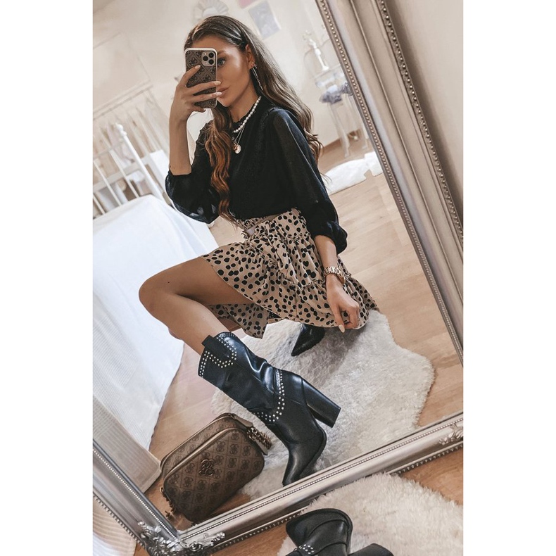 BM Botas de cowboy pretas com um topo Bora decorado preto 1