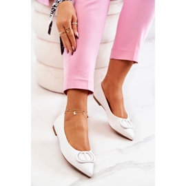 PS1 Bailarinas de couro em Spitz branco Rachelle 1