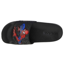 Chinelos Adidas Adilette Shower Slides Spiderman Jr FZ1716 preto 2