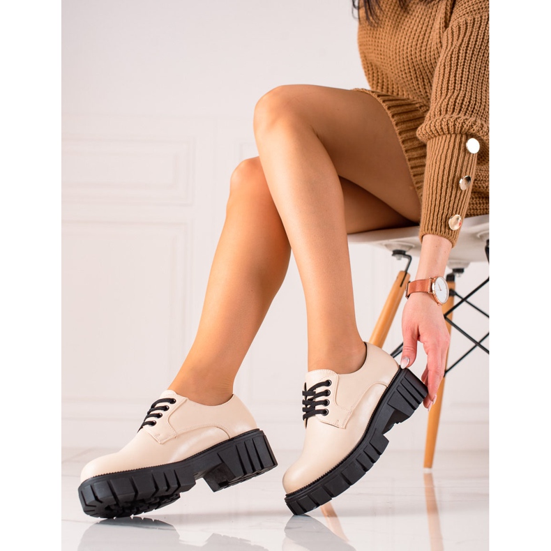 Sapatos bege na plataforma La.Fi 1