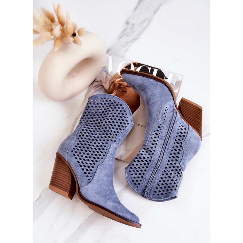 FB1 Botas de cowboy a céu aberto em um poste azul Caroline 1