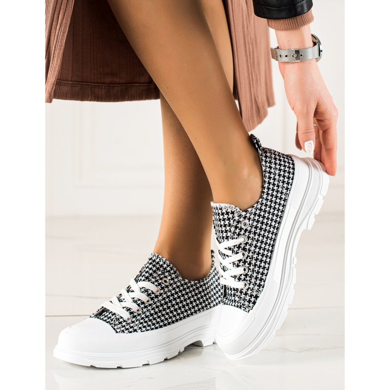 Bona Tênis xadrez baixo branco preto 1