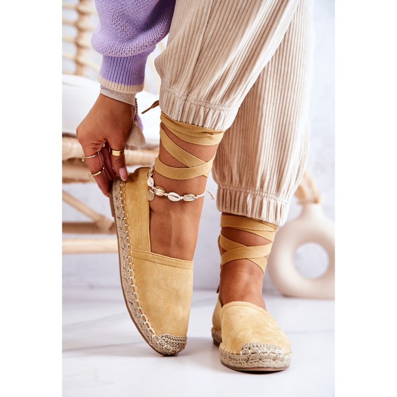 FB1 Alpercatas Amarelas Ismanne Suede Amarelas amarelo 2