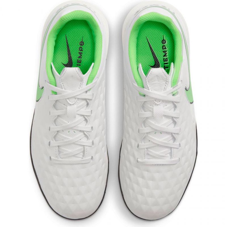 Chuteiras Nike Tiempo Legend 8 Tf Academy Jr AT5736-030 preto, branco/marfim branco 1