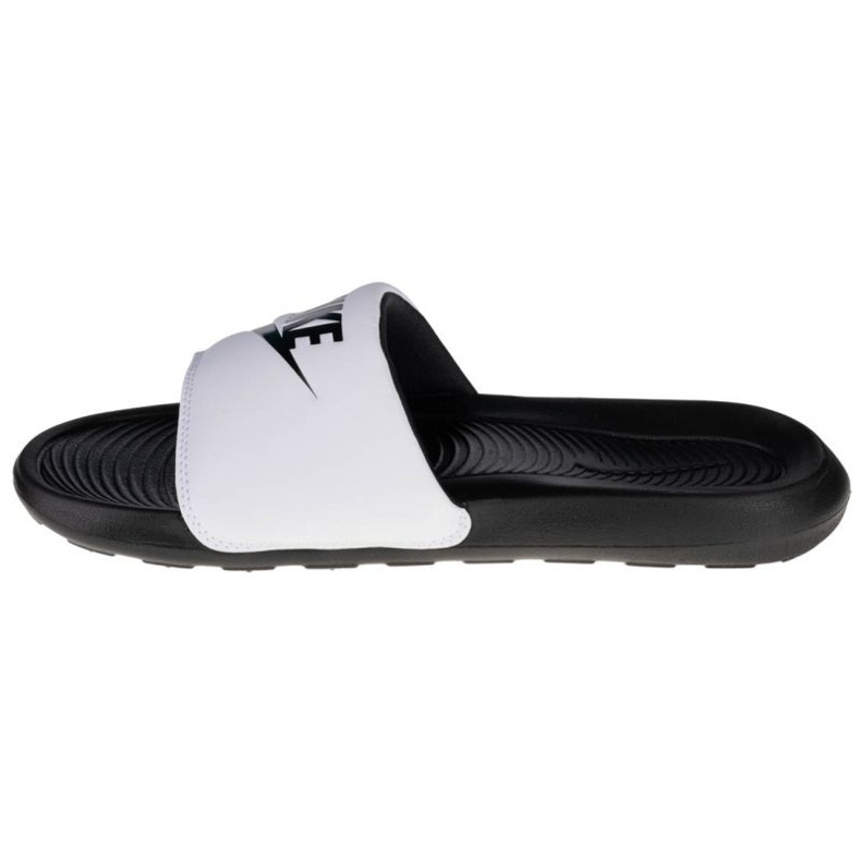 Nike Victori One Shower Slide CN9675-005 slides branco 1 Nike Victori One Shower Slide CN9675-005 slides branco 1