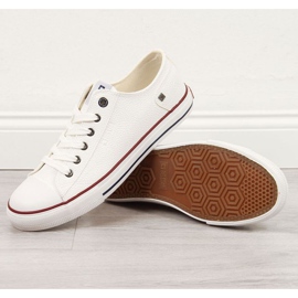 Tênis de cano baixo com couro ecológico Big Star M II174001 branco 1