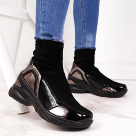 Sapatos pretos de cunha T.Sokolski W SCA140 2