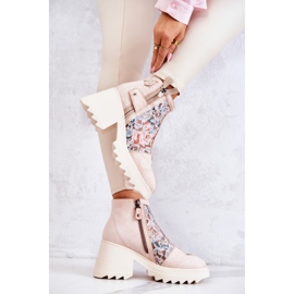 Botas de couro em um poste maciço Maciejka Bege 05325-04 2