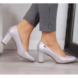 Bombas no poste Sergio Leone W SK193C prata pérola 2