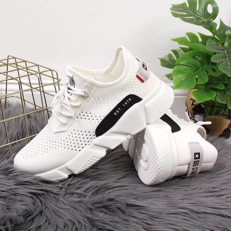 Tênis esportivo têxtil Big Star W JJ274271 branco 2