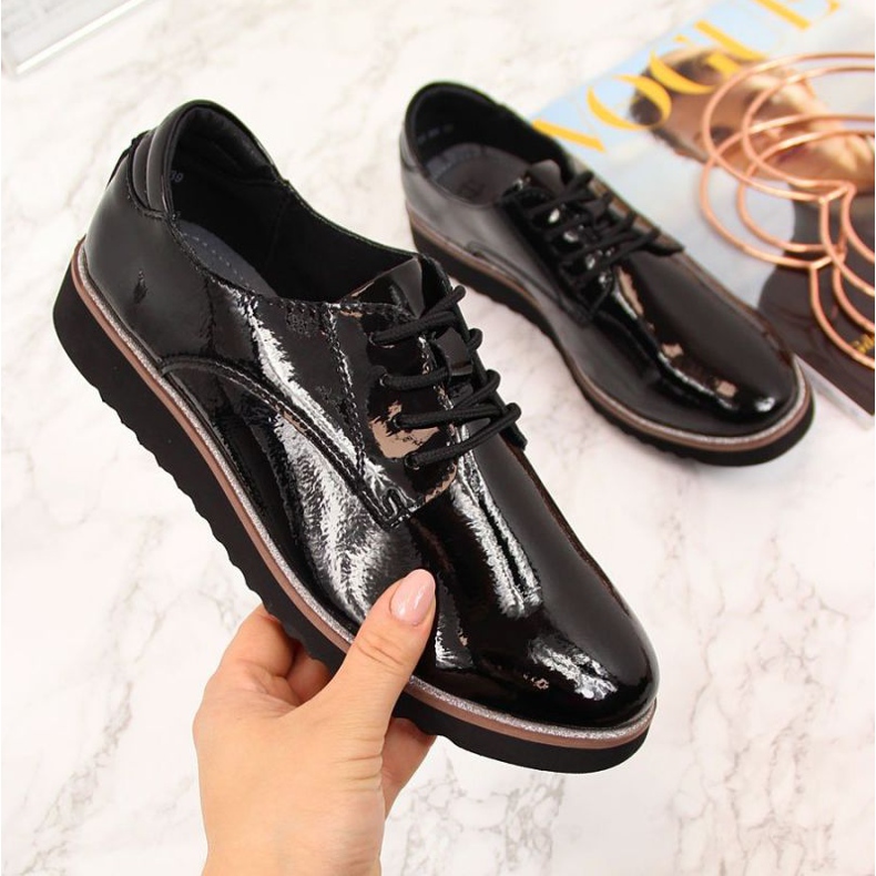 Sapatos de couro lacado Filippo W PAW174 preto 1