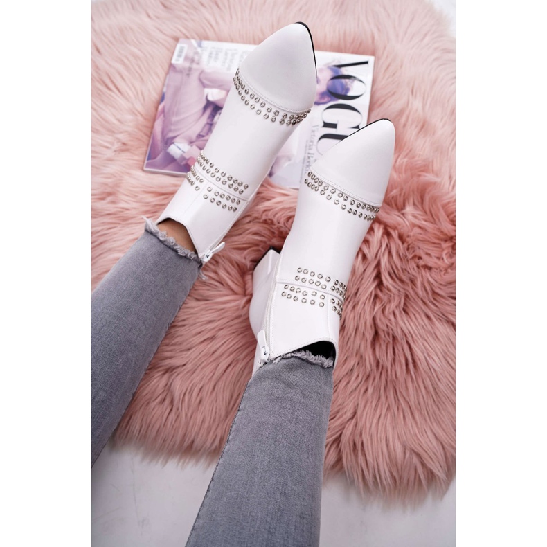 SEA Botas femininas de salto alto em spitz com rebites White Primma branco 2 SEA Botas femininas de salto alto em spitz com rebites White Primma branco 2