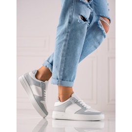 TRENDI Calçados esportivos feitos de couro ecológico branco cinza 2