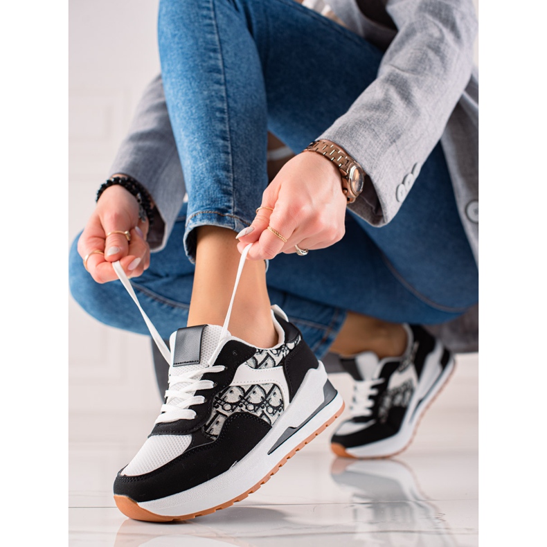 TRENDI Tênis amarrados na plataforma branco preto 1