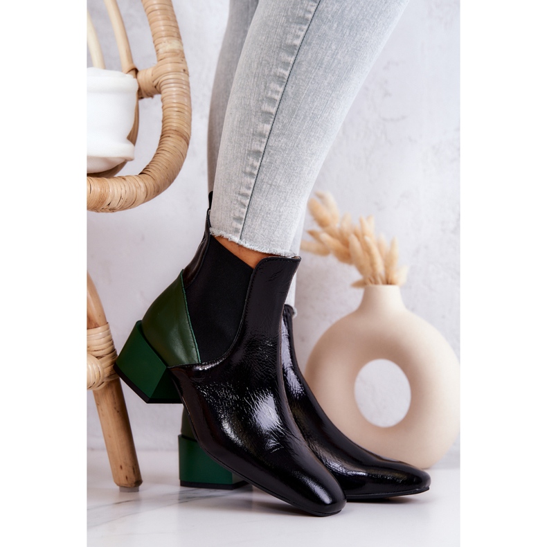 PA2 Botas de couro em um poste Kailey preto e verde 1