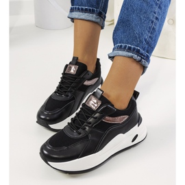 Tênis esportivo preto Nazaria dourado 1