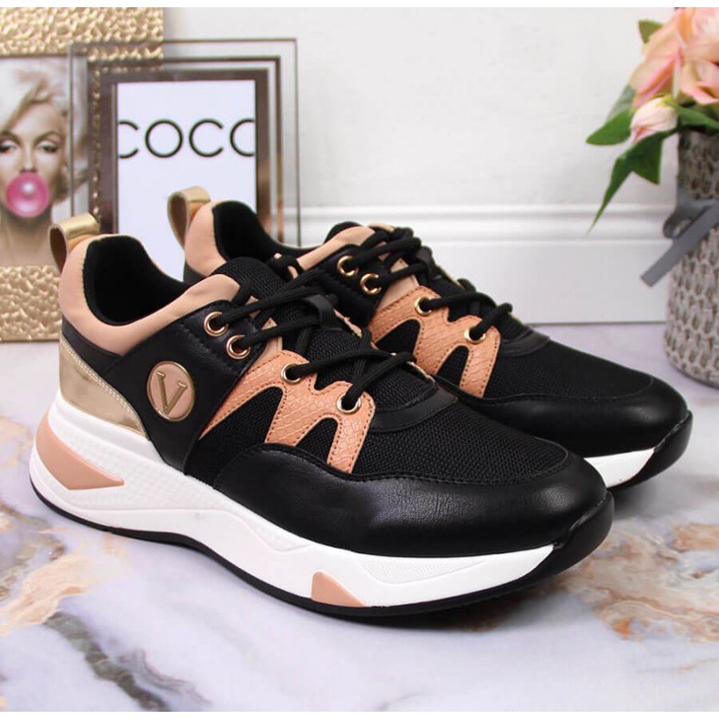 Tênis na plataforma Vinceza W JAN79A preto 2