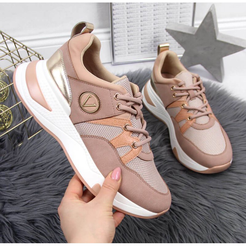 Tênis na plataforma Vinceza W JAN79B rosa sujo 1