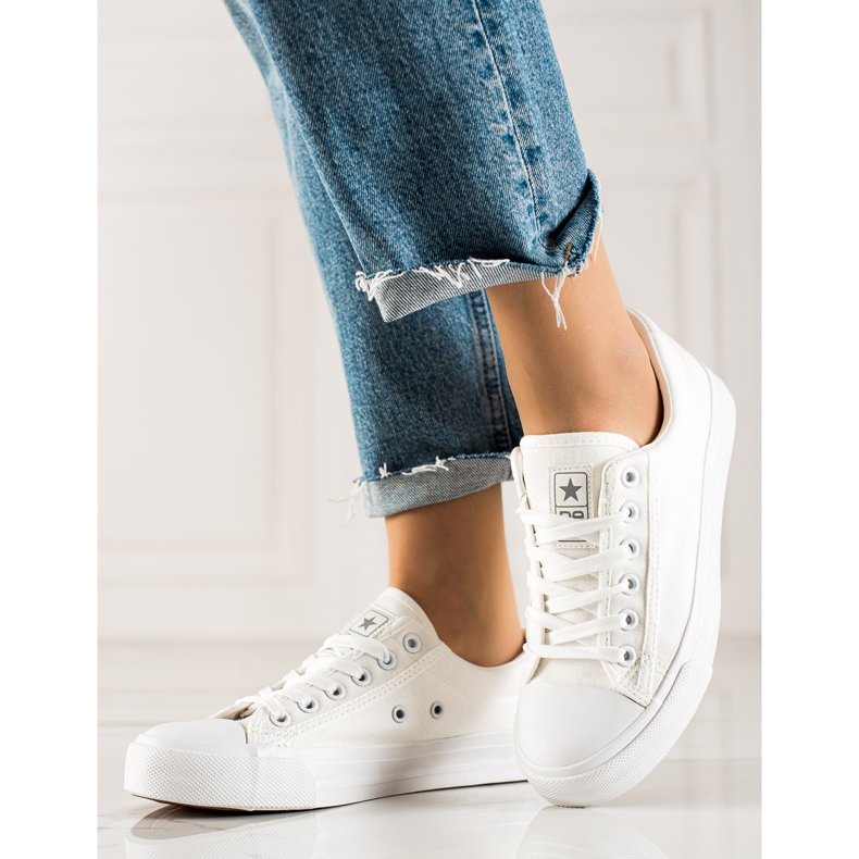 Evento Tênis branco clássico 2