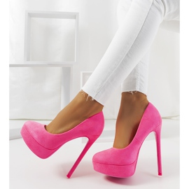 Sapatos de neon rosa em um salto agulha Lorine 1