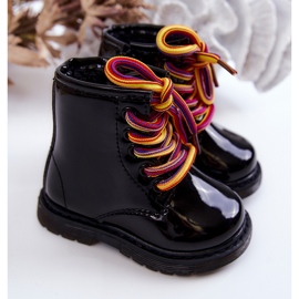 Botas infantis lacadas com zíper preto Tibbie 1