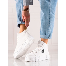 TRENDI Sapatos de moda de cano alto branco 1 TRENDI Sapatos de moda de cano alto branco 1