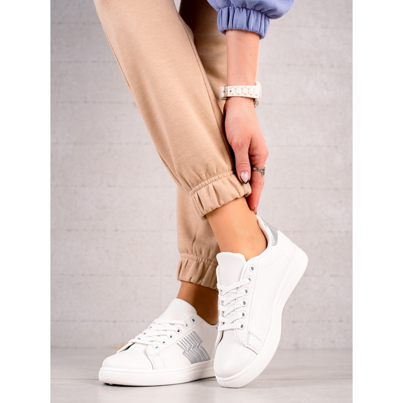 TRENDI Tênis com inserção de prata branco 2 TRENDI Tênis com inserção de prata branco 2
