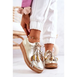 Sapatos de couro dourado Maciejka 04550-25 2