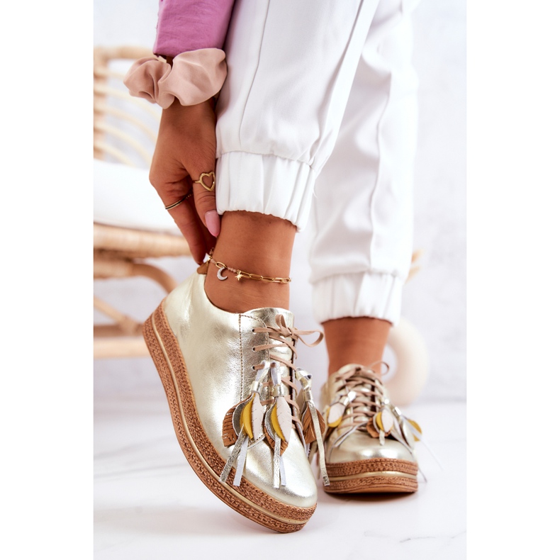 Sapatos de couro dourado Maciejka 04550-25 2