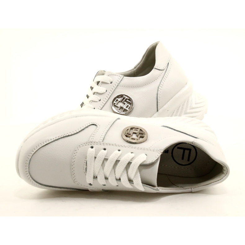 Tênis esportivo feminino amarrado Filippo DP3547 / 22 WH Branco prata 6