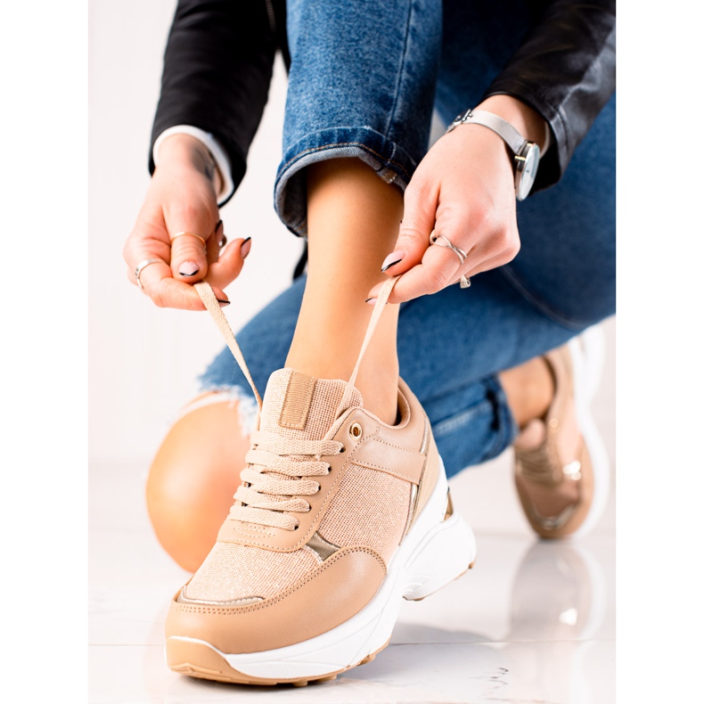 Diamantique Tênis elegantes na plataforma bege 1