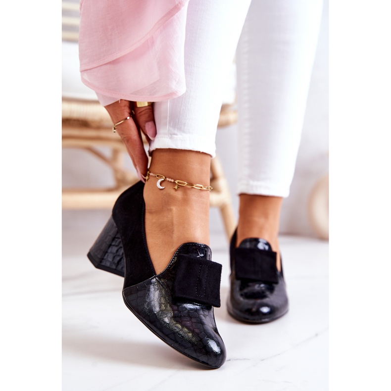 PA2 Sapatos de camurça Diana preto de pele de cobra 1