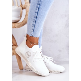 Tênis esportivo feminino GOE JJ2N4151 Branco 1