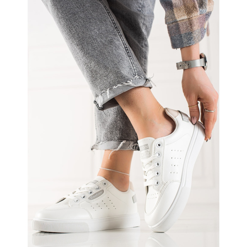 TRENDI Calçados esportivos feitos de couro ecológico branco 1