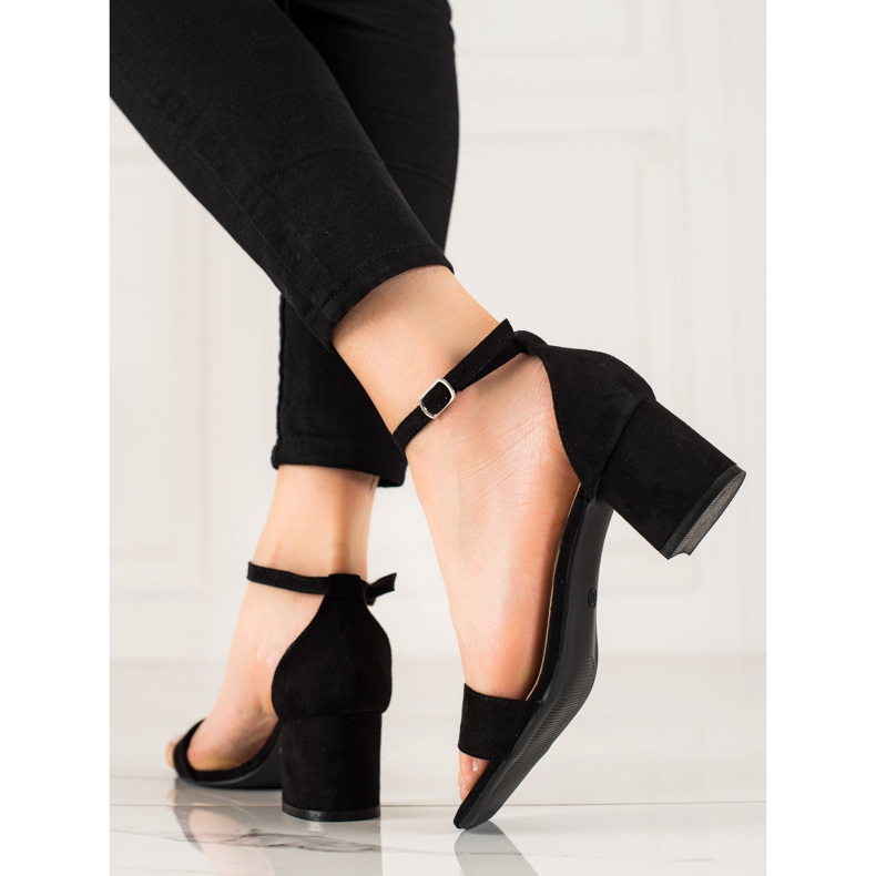 Sandálias de salto baixo VINCEZA preto 1