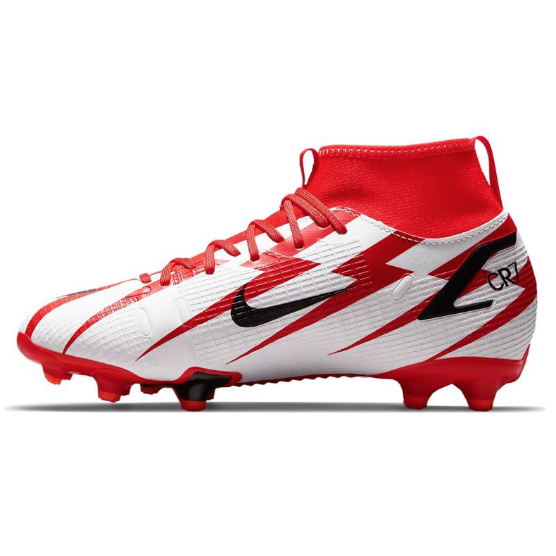 Chuteiras Nike Superfly 8 Academy CR7 Mg Jr DB2672-600 laranjas e vermelhos 2
