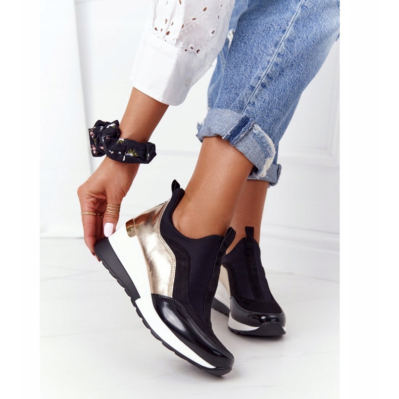 Tênis de cunha evento 21PB35-4000 preto dourado 1