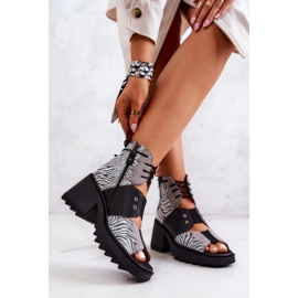 Bota de couro preto e cinza Maciejka 05321-03 prata 2