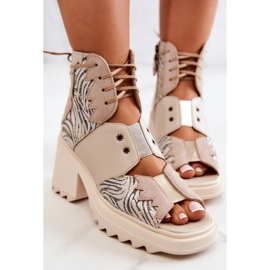 Botas de couro com zíper Maciejka 05321-04 bege 1