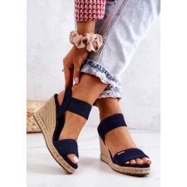 Sandálias femininas em cunha Big Star JJ274977 Azul Marinho 2