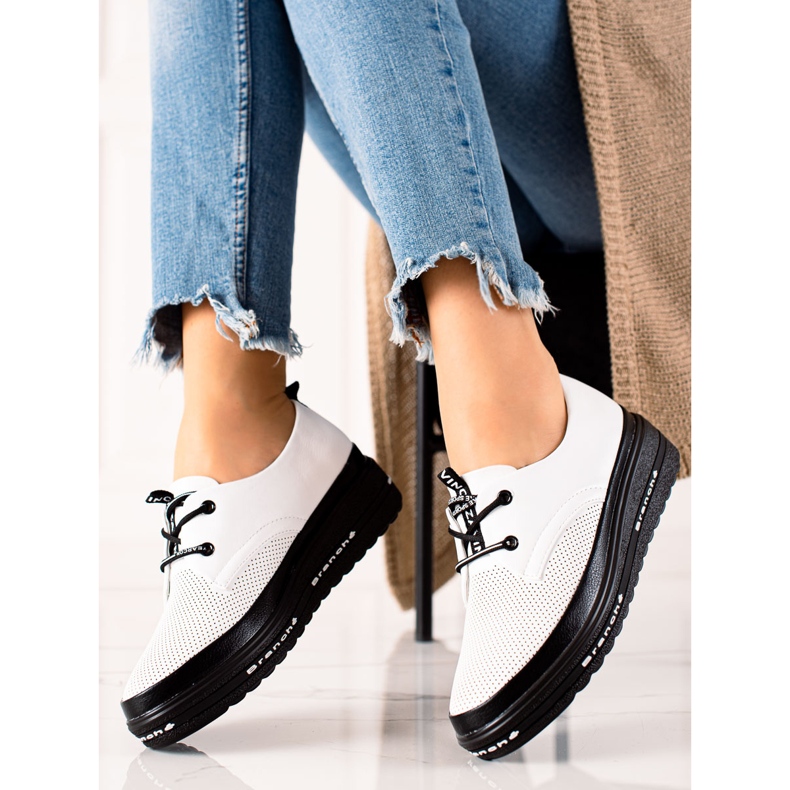 Tênis leve Vinceza branco 1