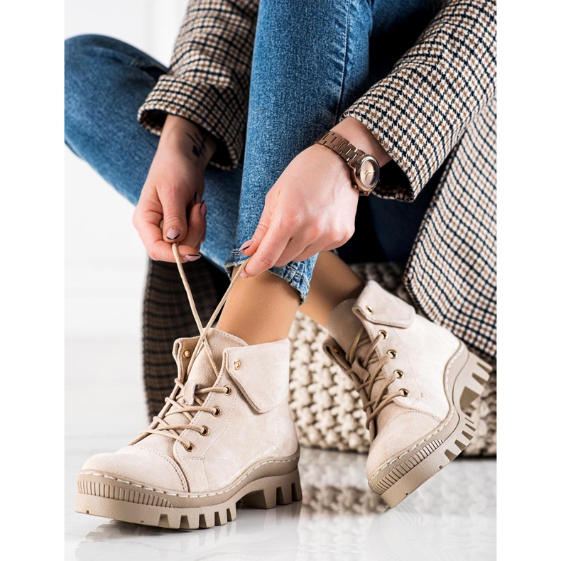 Caçadores de Beżowe por S. Barski bege 1