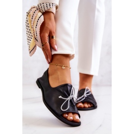 Bailarinas Femininas de Couro Nicole 2660/001 Preto 1